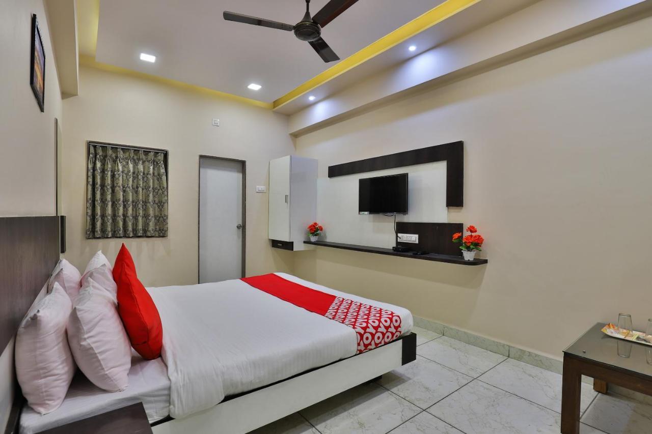 Oyo 26621 Hotel Tulsi Residency Jāmnagar Exterior foto